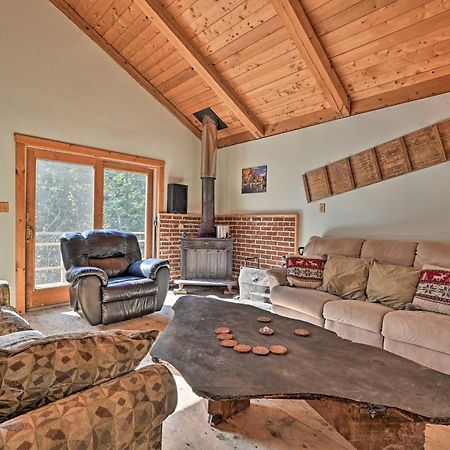 Remote Cabin With Fire Pit 3 Miles To Stowe Mtn! Ngoại thất bức ảnh