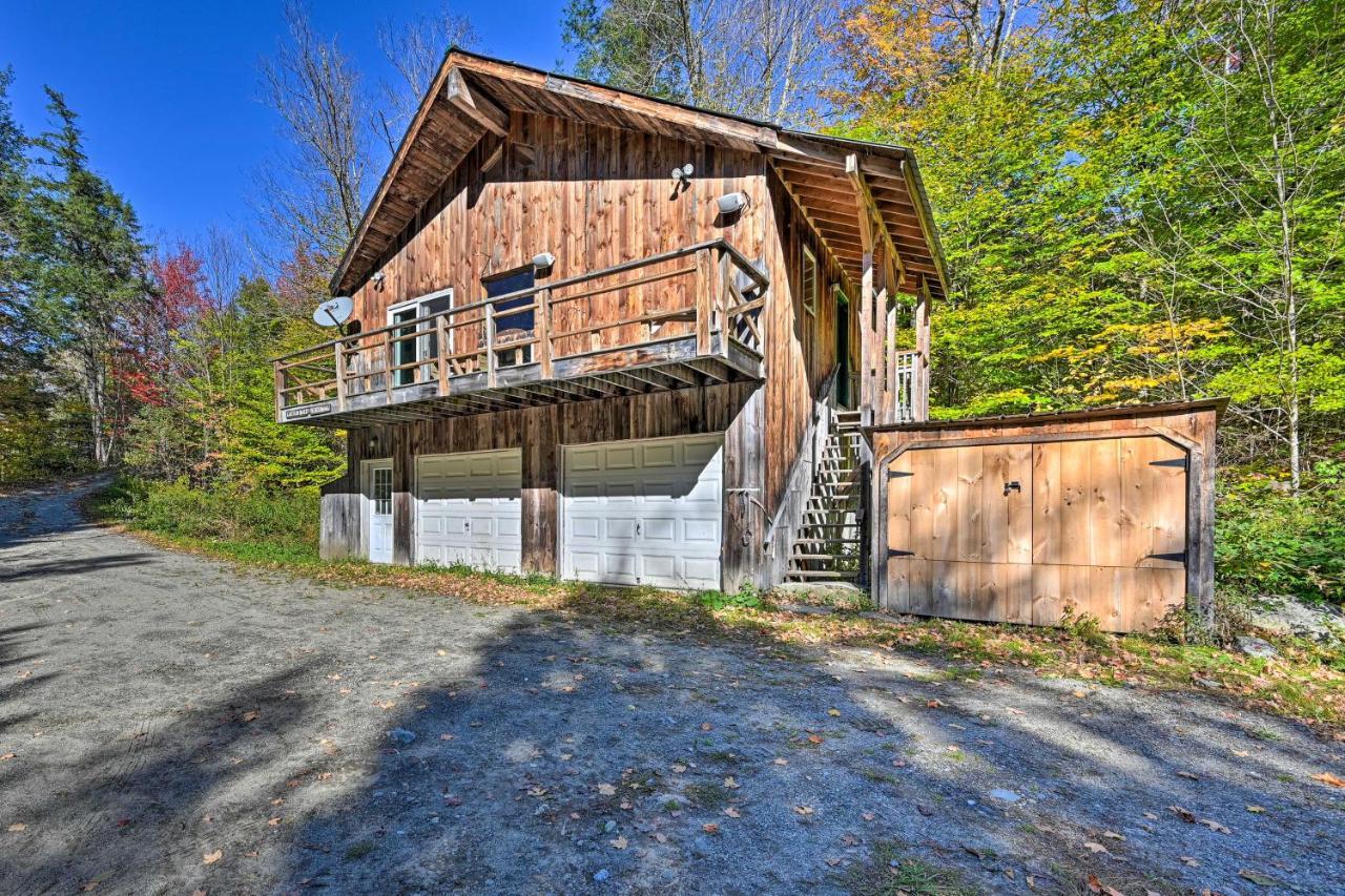 Remote Cabin With Fire Pit 3 Miles To Stowe Mtn! Ngoại thất bức ảnh