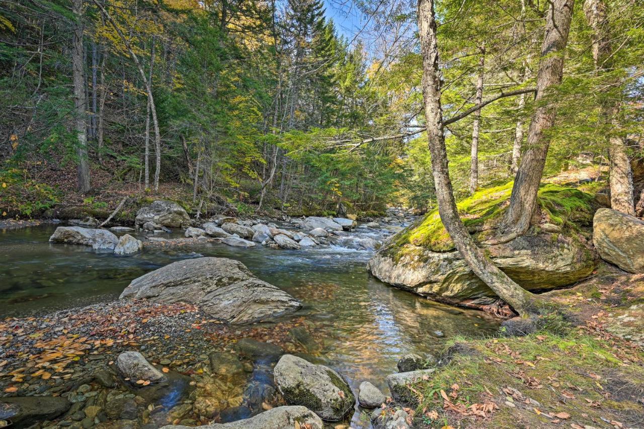 Remote Cabin With Fire Pit 3 Miles To Stowe Mtn! Ngoại thất bức ảnh